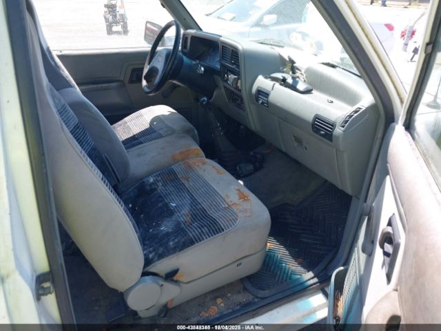 Ford Ranger Super Cab Image 6