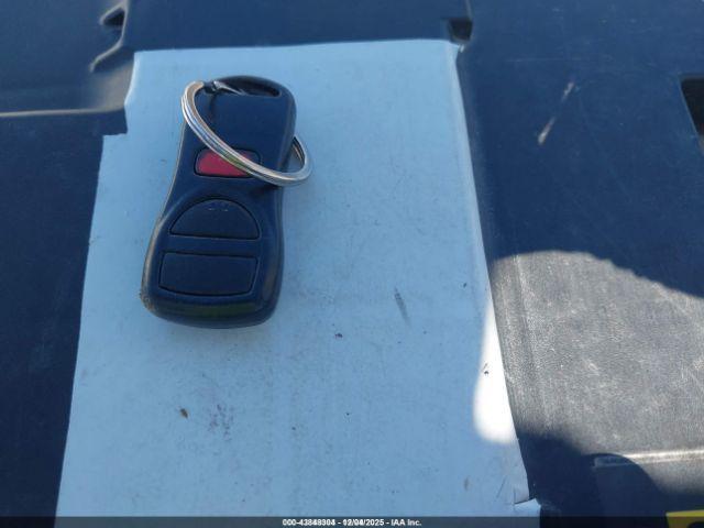 Nissan Versa 1.8s Image 7