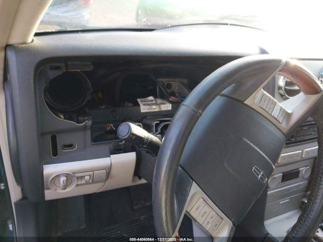 Lincoln Zephyr Image 3