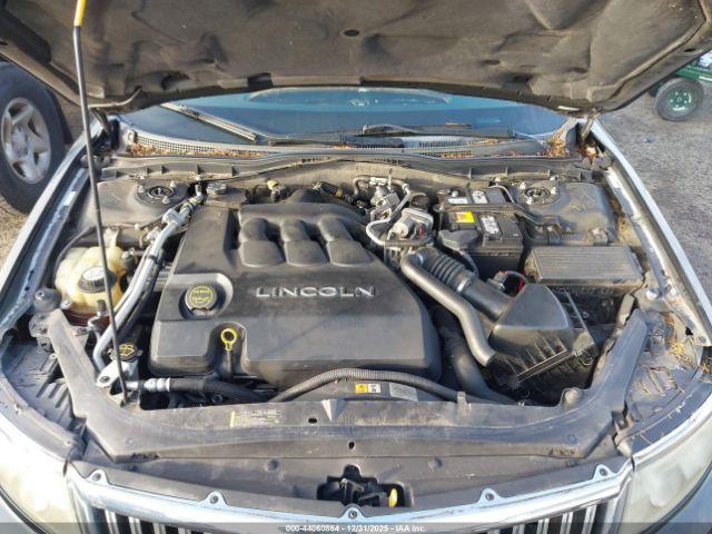 Lincoln Zephyr Image 8