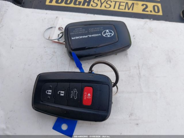 Toyota Highlander Xle Image 18