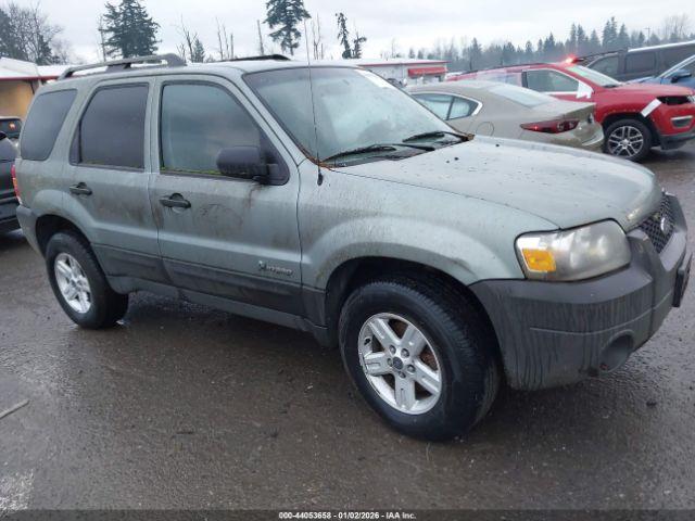  Salvage Ford Escape
