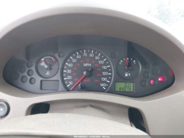 Ford Focus Zx4 Image 2