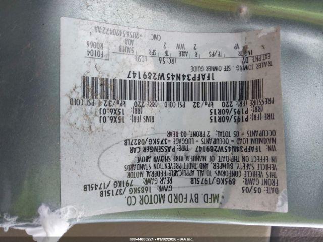 Ford Focus Zx4 Image 6