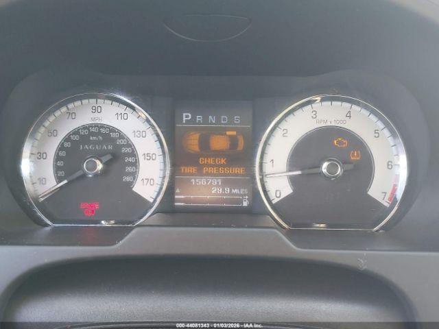 Jaguar XF Supercharged Image 12