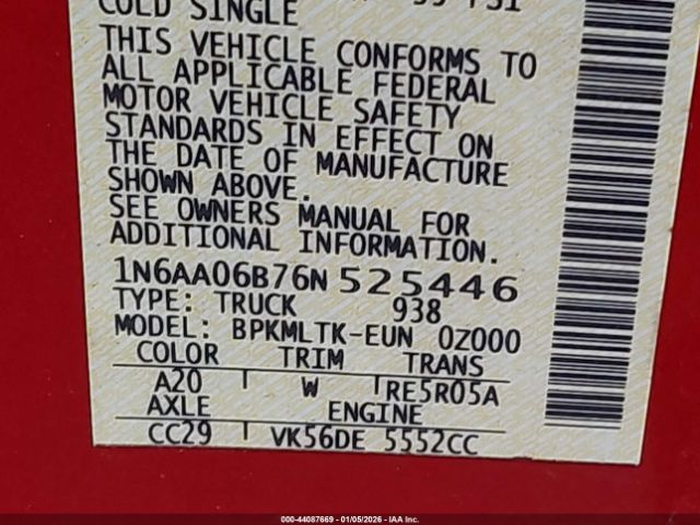 Nissan Titan Se Image 8