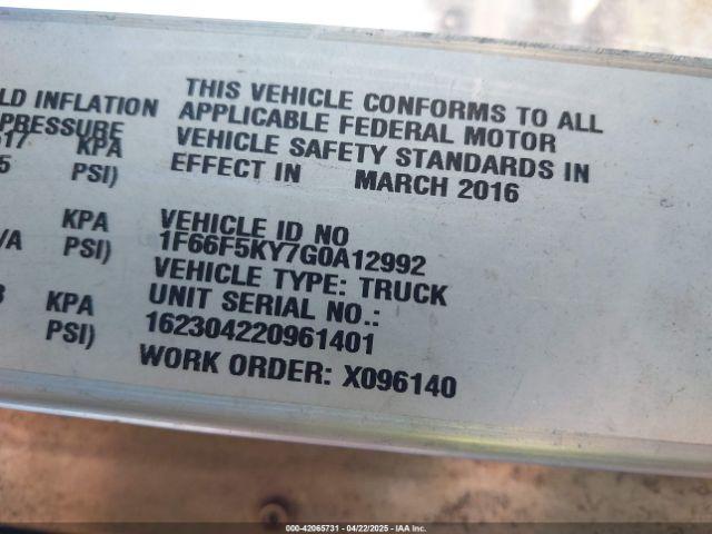 Ford F-59 Commercial Stripped Image 15