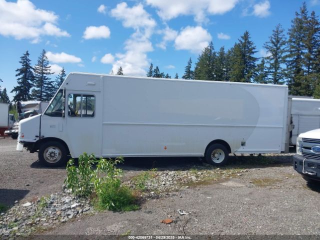 Ford F-59 Commercial Stripped Image 11