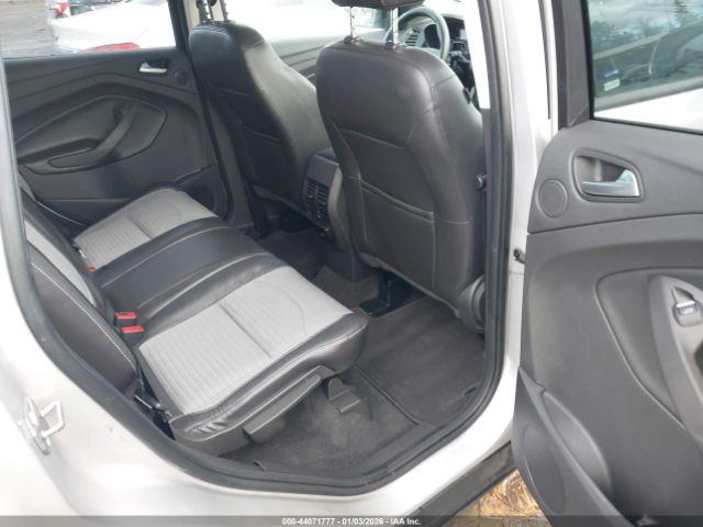 Ford Escape Se Image 8