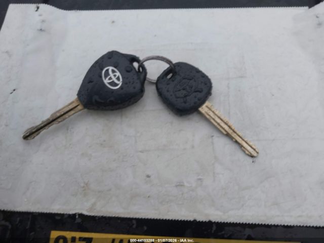 Toyota Corolla Le Image 10