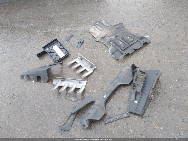 Porsche Cayenne S Image 8