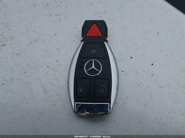 Mercedes-Benz E-Class Image 12