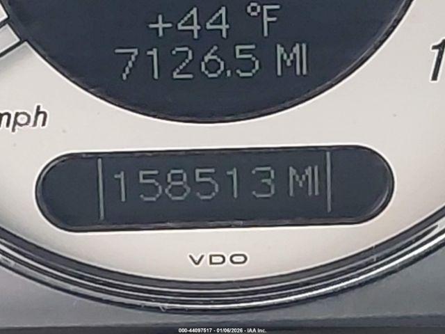 Mercedes-Benz E-Class Image 2