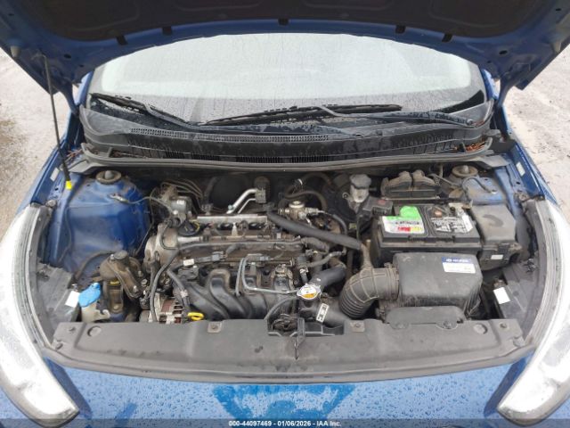 Hyundai ACCENT Se Image 9