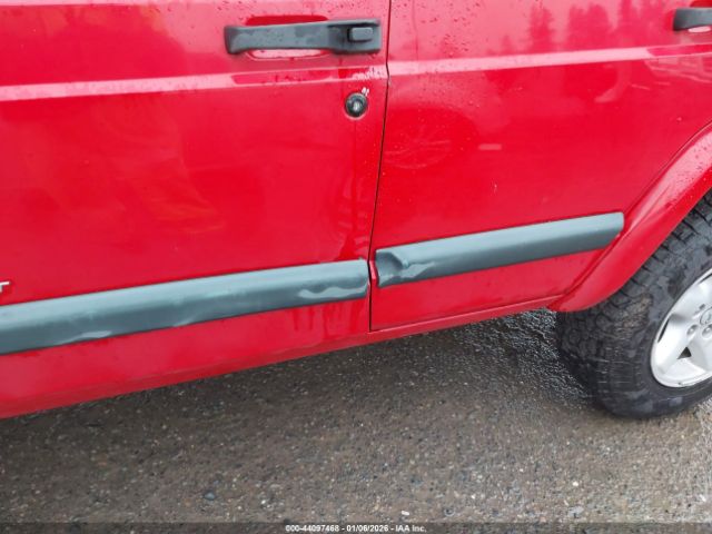 Jeep Cherokee Image 13