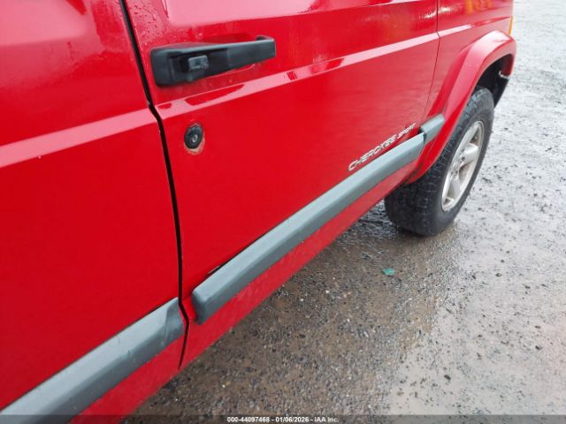 Jeep Cherokee Image 10