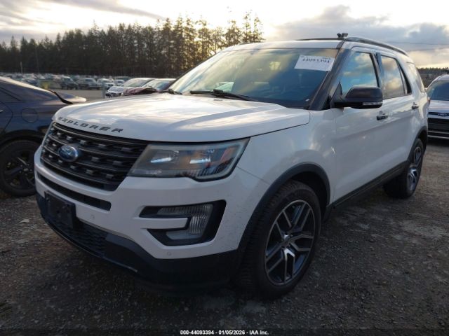 Ford Explorer Sport Image 8
