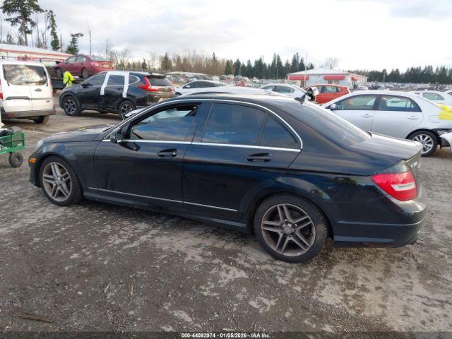 Mercedes-Benz C-Class Sport 4matic Image 11