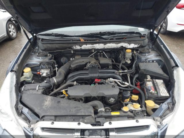 Subaru Outback 2.5i Limited Image 7