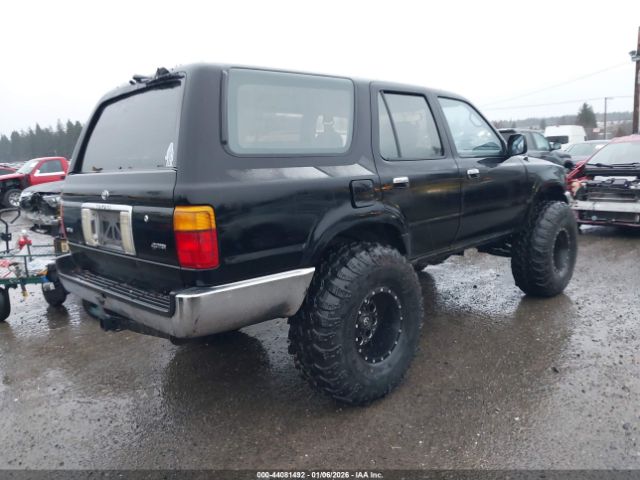Toyota 4Runner Vn39 Sr5 Image 2
