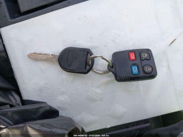 Ford Explorer Eddie Bauer Image 8