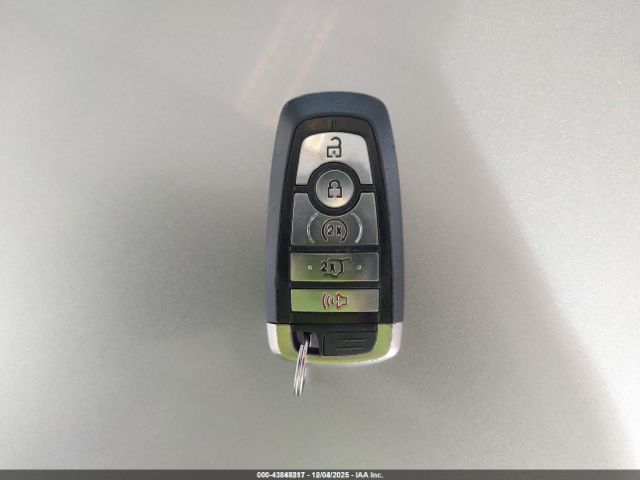 Ford Edge Titanium Image 5