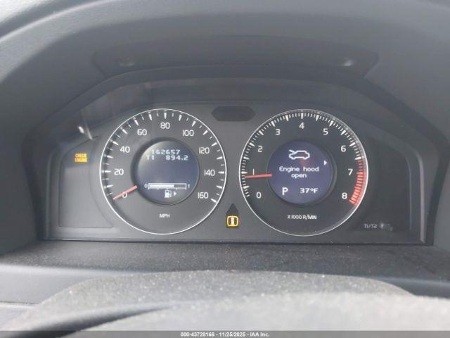 Volvo XC70 3.2 Image 10