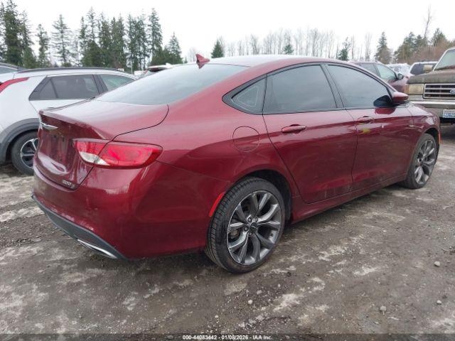 Chrysler 200 S Image 6