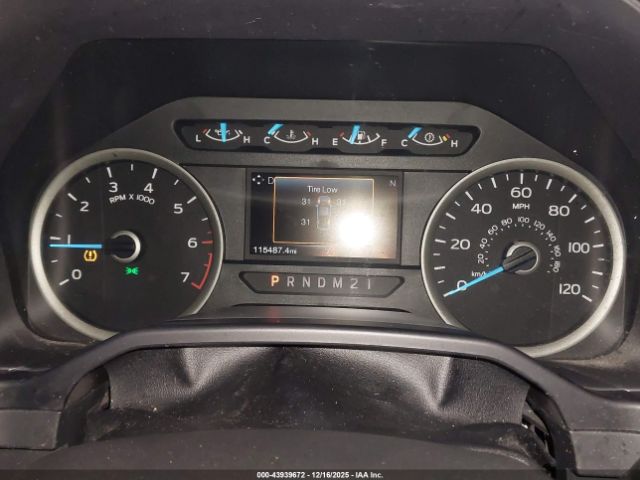 Ford F-150 Xlt Image 16