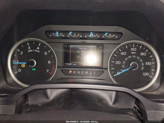 Ford F-150 Xlt Image 16