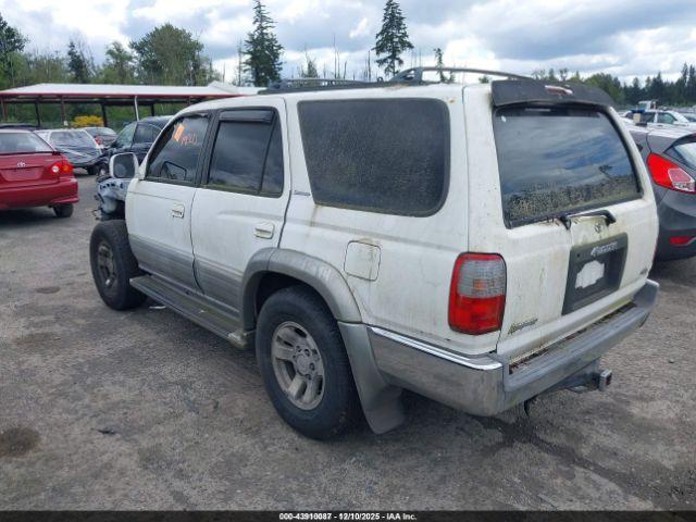 Toyota 4Runner Sr5 V6 Limited Image 4