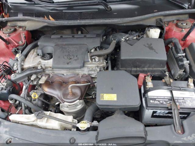 Toyota Camry Se Image 8