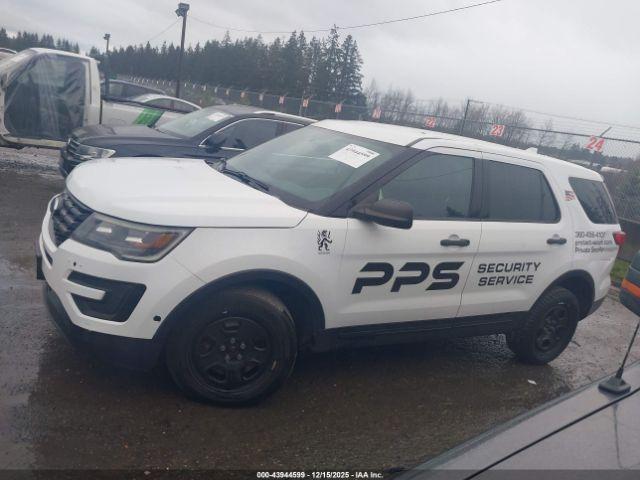 Ford Utility Police Intercepto Image 7