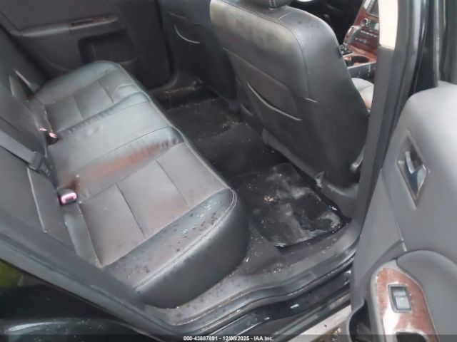 Ford Taurus Limited Image 9