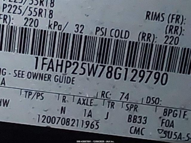 Ford Taurus Limited Image 8