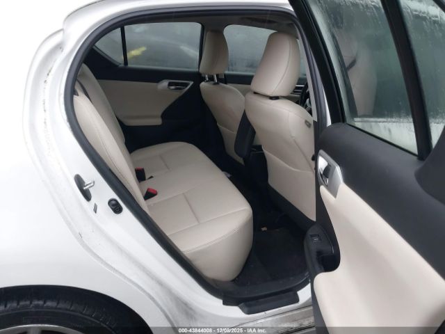 Lexus Ct Premium Image 6