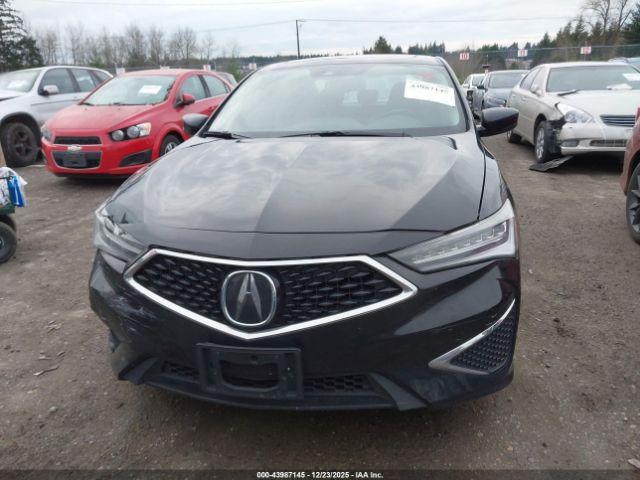 Acura ILX Premium Package Image 11
