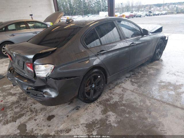 BMW 3 Series Xdrive Image 9