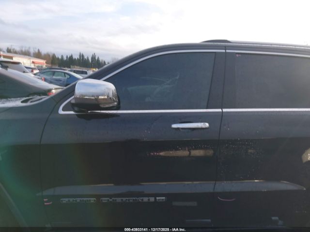 Jeep Grand Cherokee Limited Image 12