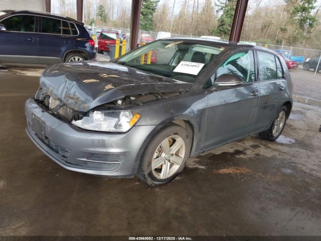 Volkswagen Golf Tsi S 4-door Image 10