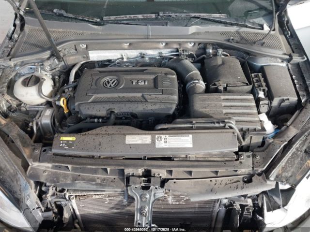 Volkswagen Golf Tsi S 4-door Image 4