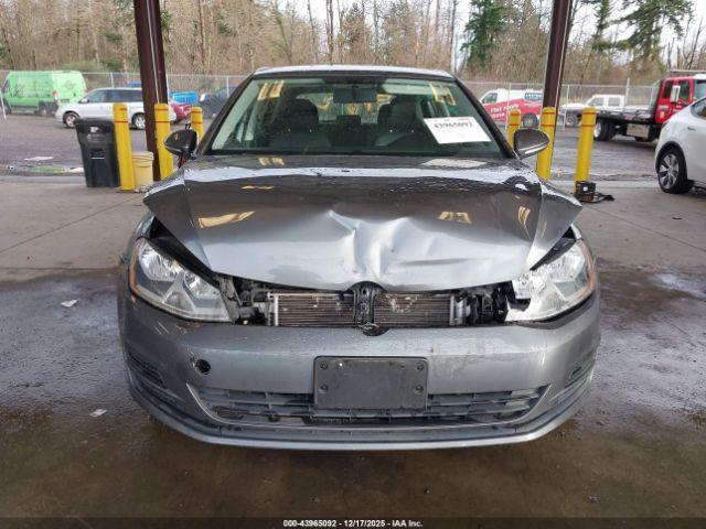 Volkswagen Golf Tsi S 4-door Image 2