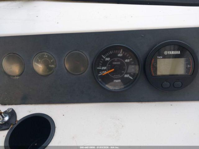 Viking Livingston 18  Boat & Tra Image 11