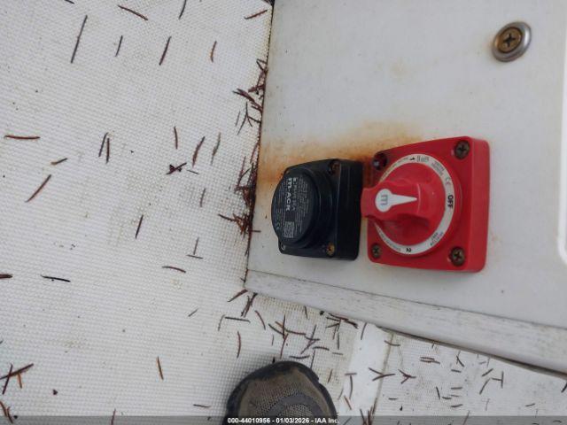 Viking Livingston 18  Boat & Tra Image 17