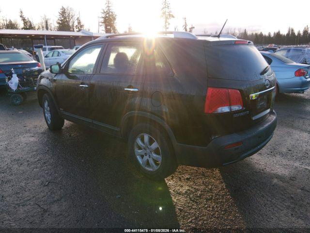 Kia Sorento Lx Image 2