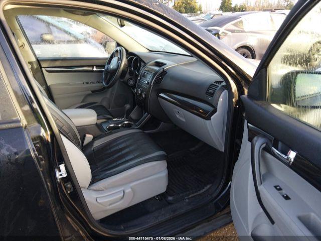 Kia Sorento Lx Image 3