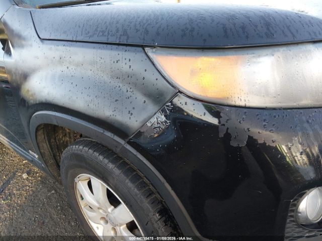 Kia Sorento Lx Image 11