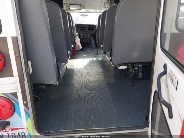 Chevrolet Microbird Image 14